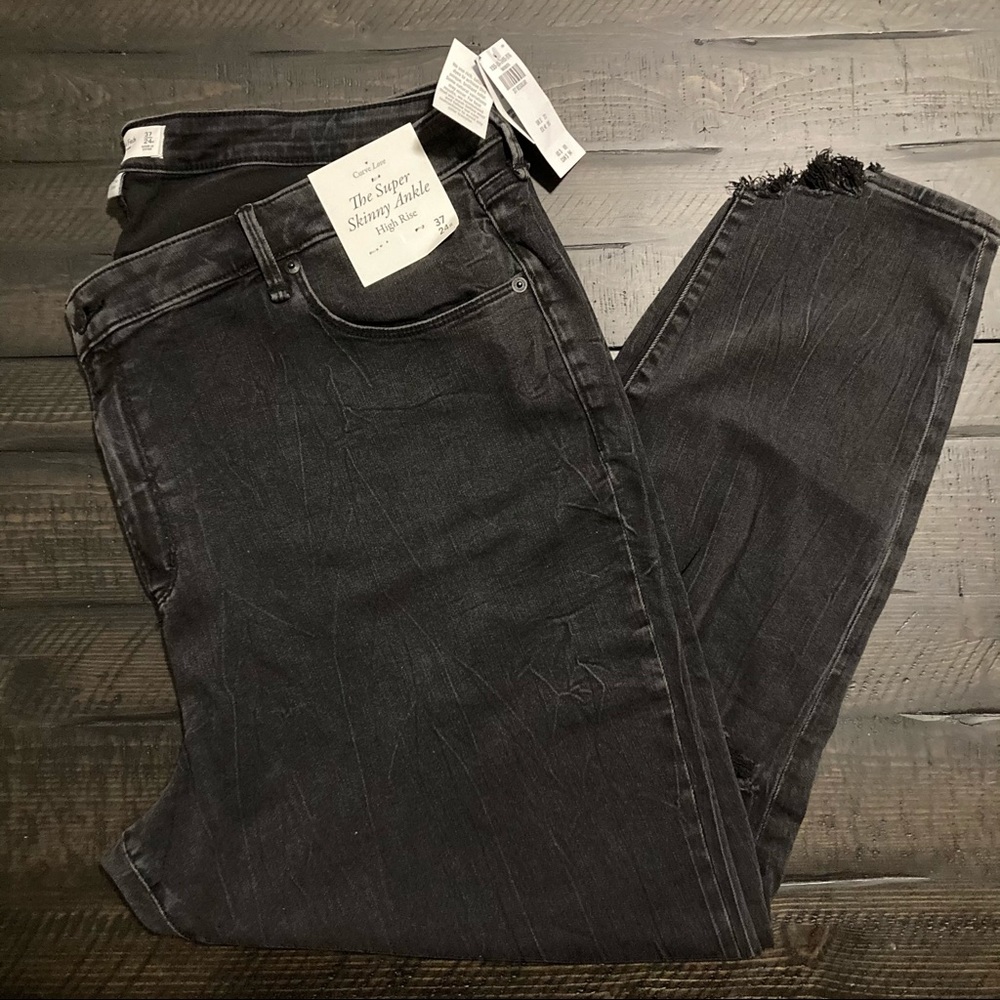NWT ABERCROMBIE AND FITCH Curve Love High Rise Super Skinny Ankle Jeans
